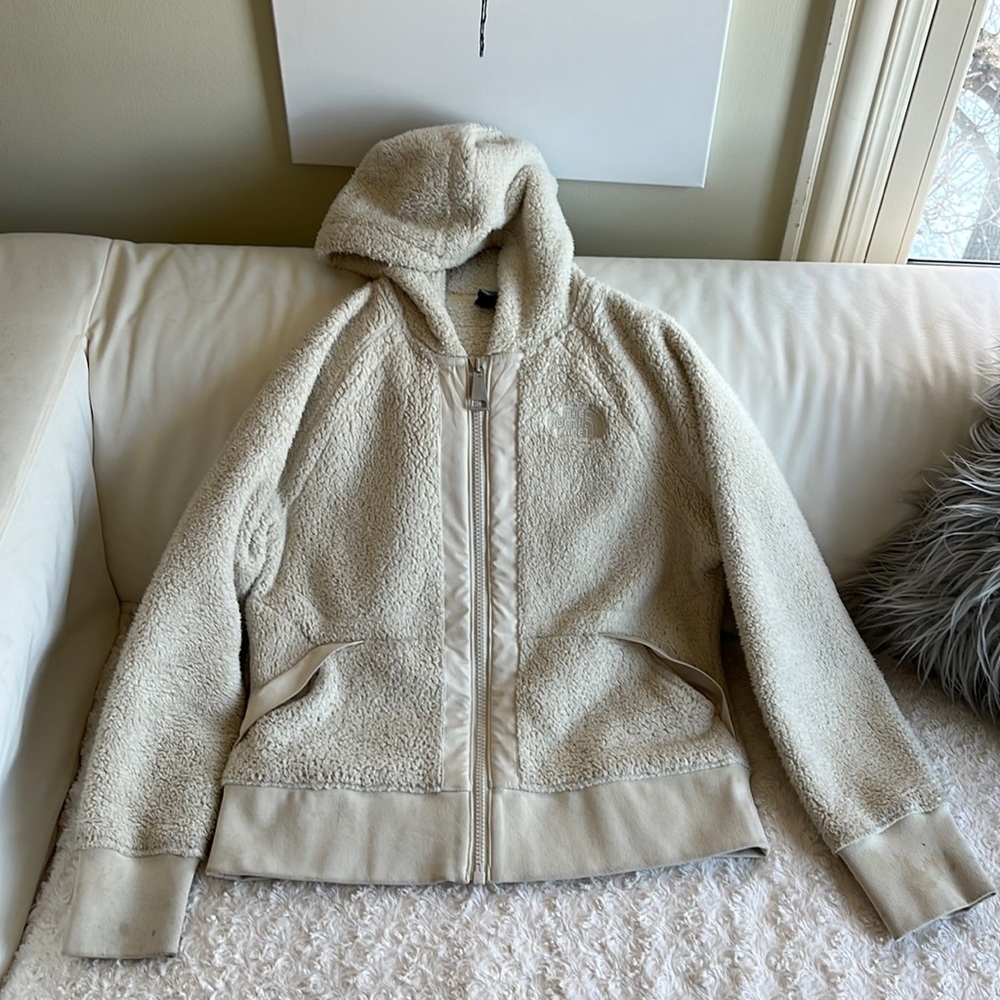 White north face Sherpa jacket